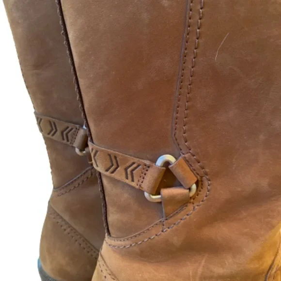 Teva Foxy Leather Boots - 6 - Picture 3 of 10
